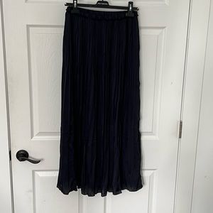 Club Monaco long pleated skirt